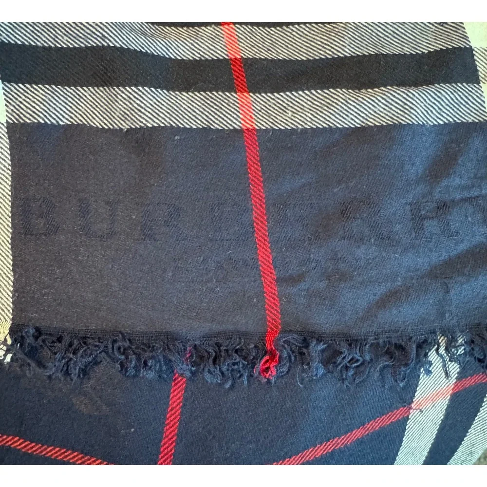 Burberry London Navy Blue Giant Check Scarf Eyelash‎ Fringe Plaid Unisex